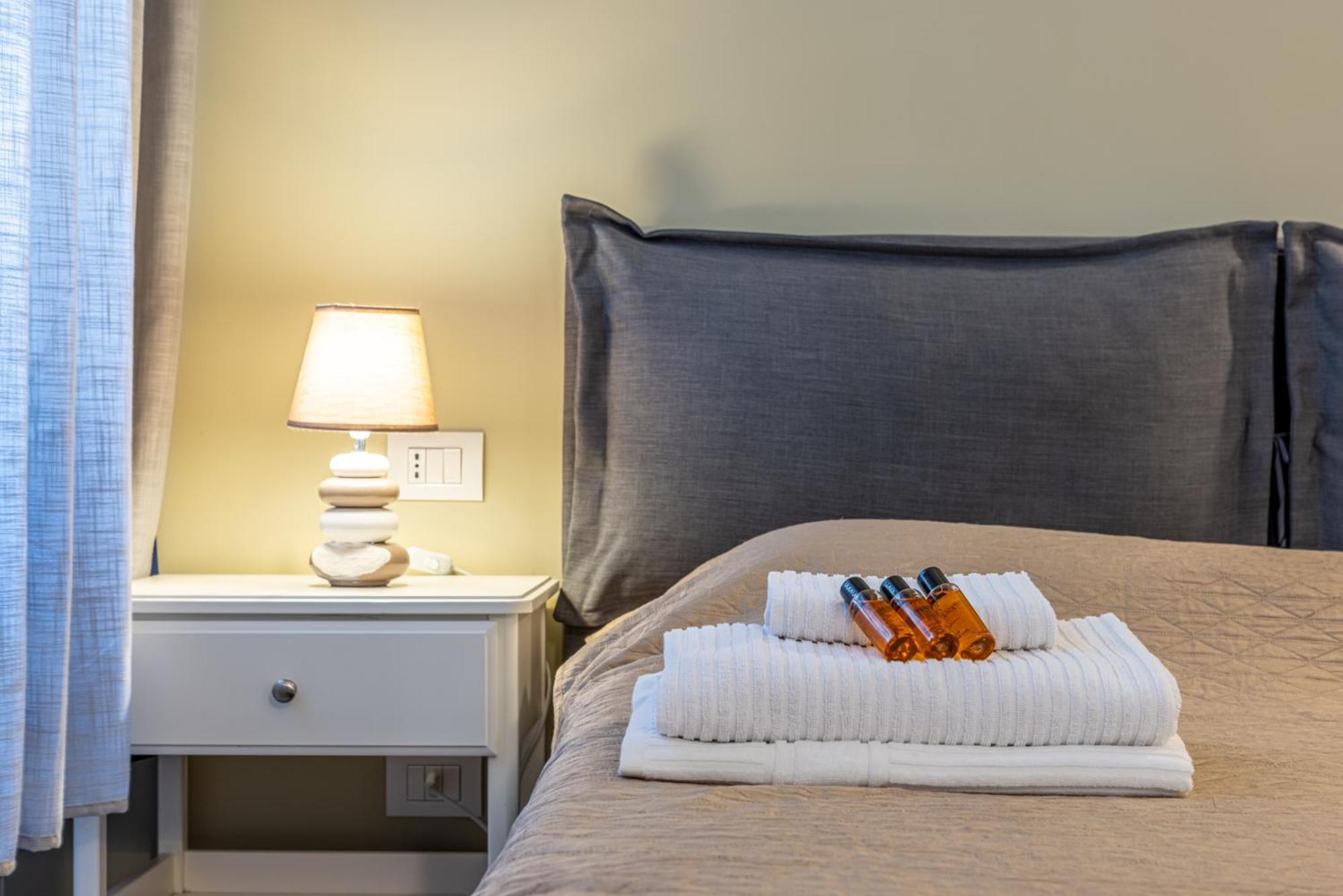 Darsena Flat Apartment มิลาน ภายนอก รูปภาพ