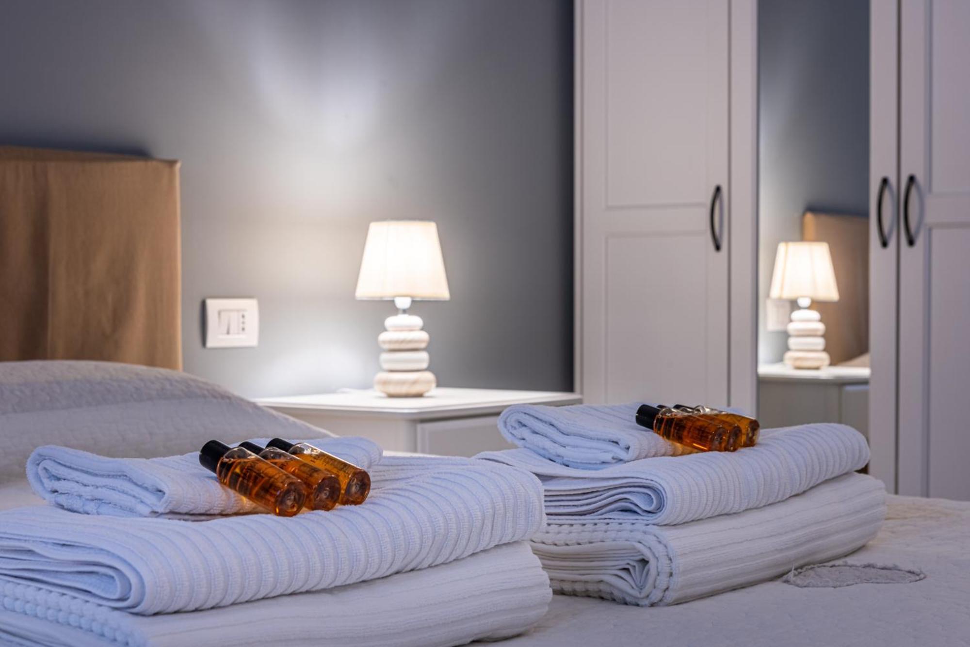 Darsena Flat Apartment มิลาน ภายนอก รูปภาพ